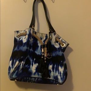 COPY - Lrg Micheal Kors purse